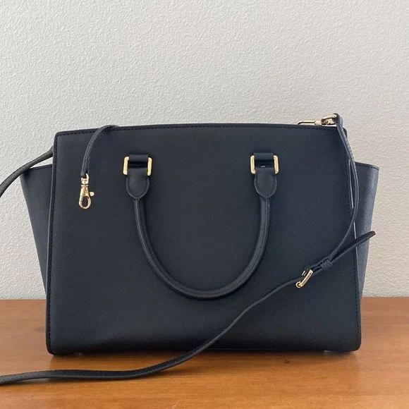 Michael Kors Selma Saffiano Leather Medium Trapeze Satchel in Black - Picture 4 of 6